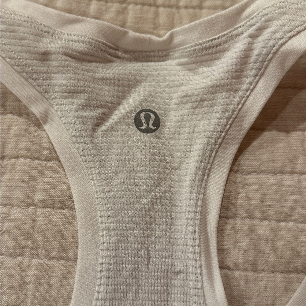 Lululemon Swiftly Tech Racerback Tank - Picture 2 of 5